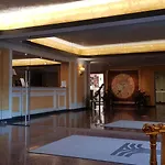 Oasis דירה
