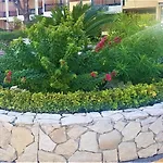 Oasis * רומא